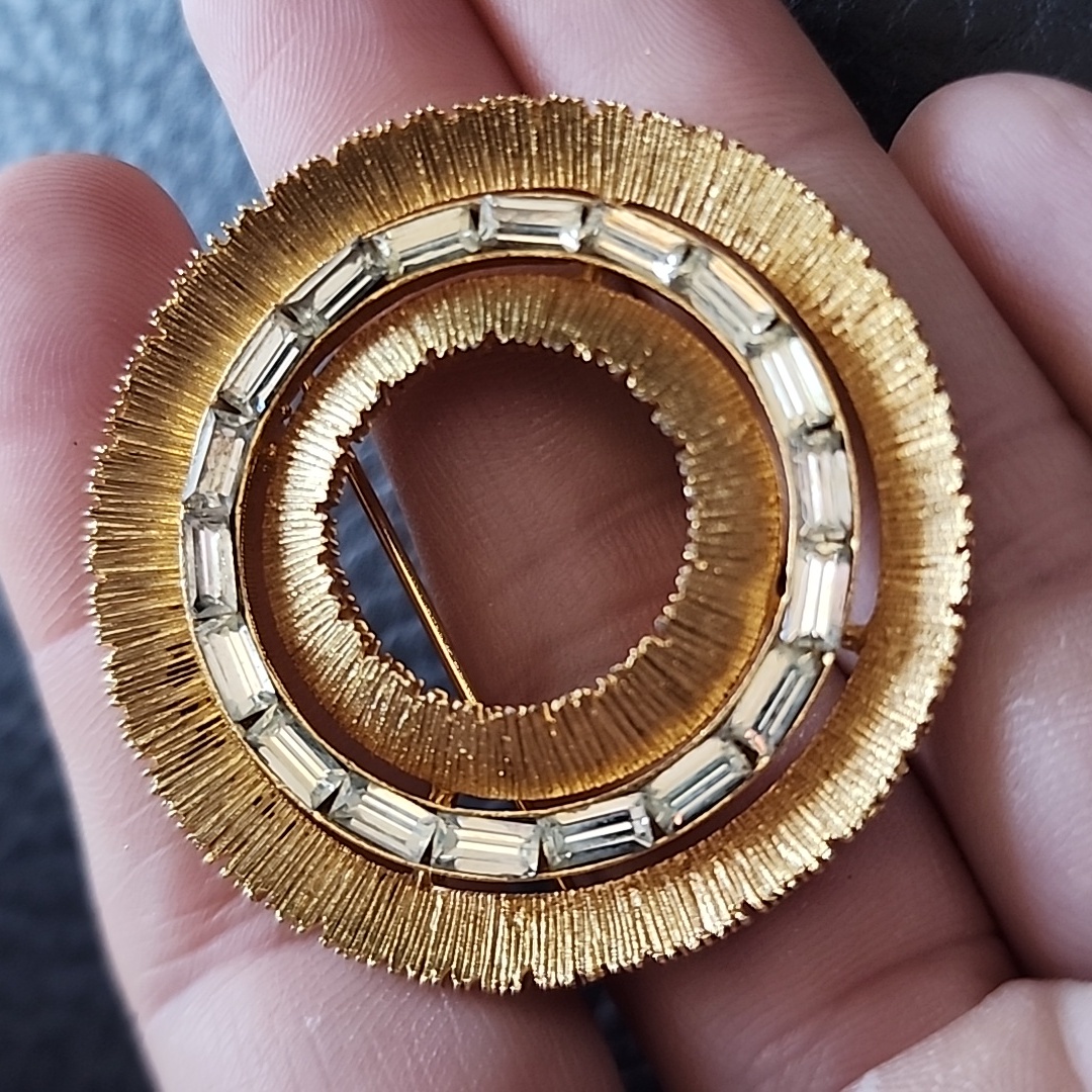Vtg Brooch